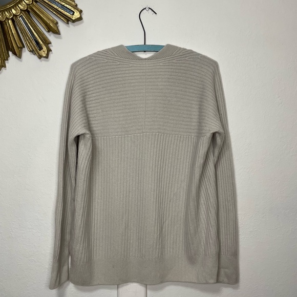 Vince Wool And Cashmere Sweater - Picture 4 of 11